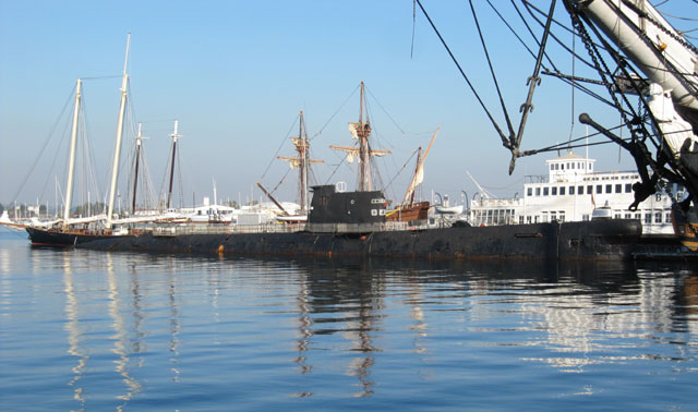 Russisches U-Boot B-39 in San Diego