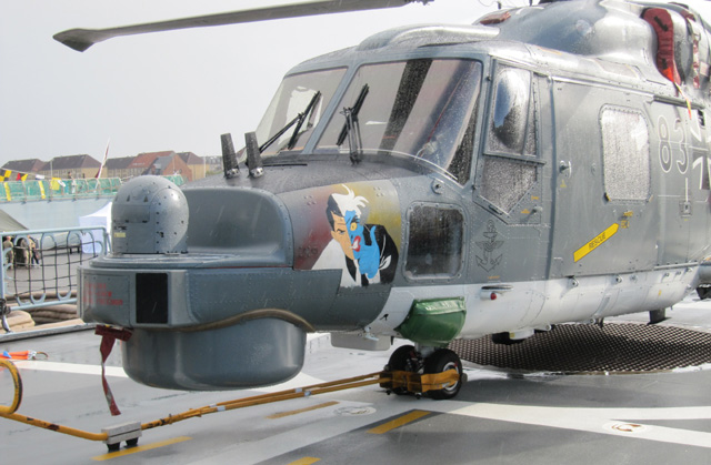 Bordhubschrauber Westland Sea Lynx Mk.88a auf Fregatte Lübeck