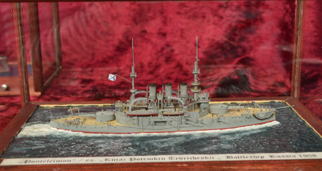 Modelbauausstellung des PMC Südpfalz: Schlachtschiff Panteleimon (1/700)