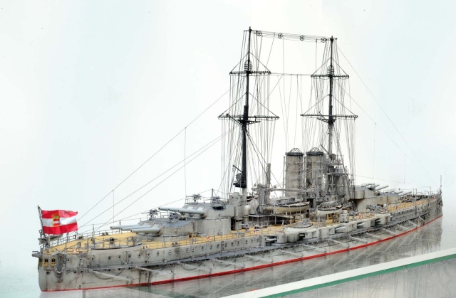 Schlachtschiff SMS Viribus Unitis (1/350)