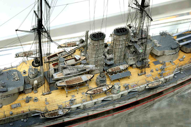 Schlachtschiff SMS Viribus Unitis (1/350)