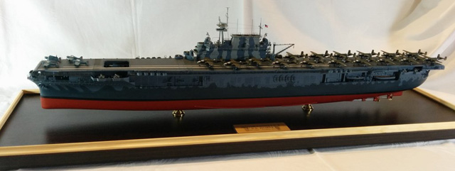 Flugzeugträger USS Hornet 1/350