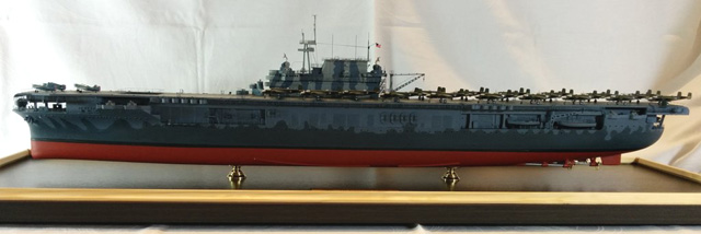 Flugzeugträger USS Hornet 1/350