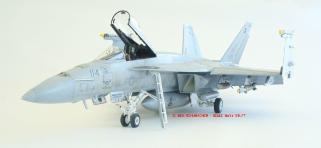 Kampfflugzeug Boeing F/A-18E Super Hornet (1/32)