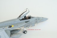 Kampfflugzeug Boeing F/A-18E Super Hornet (1/32)