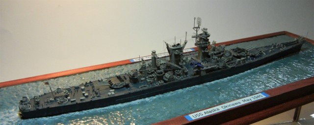 Großer Kreuzer USS Alaska (1/700)