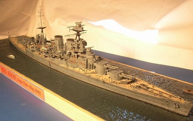 Schlachtkreuzer HMS Hood (1/350)