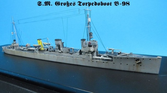 Deutscher Zerstörer B 98 (1/700)