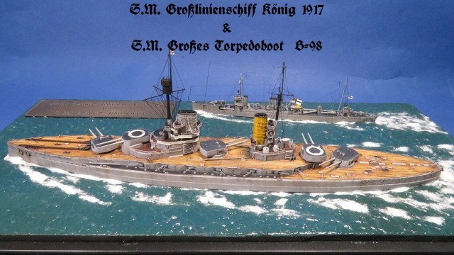 Linienschiff SMS König und Torpedoboot B 98(1/700)