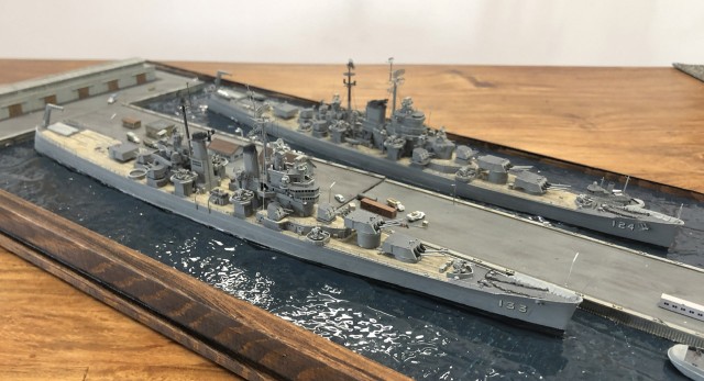 Schwere Kreuzer USS Toledo und USS Rochester 1960 (1/700)