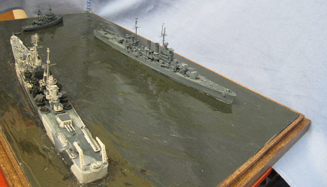 Schwere Kreuzer USS Wichita und Canberra, Bergungsschlepper USS Munsee (1/700)