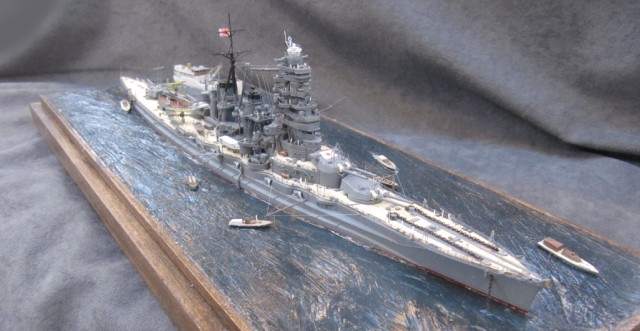 Schlachtschiff Hiei (1/700)