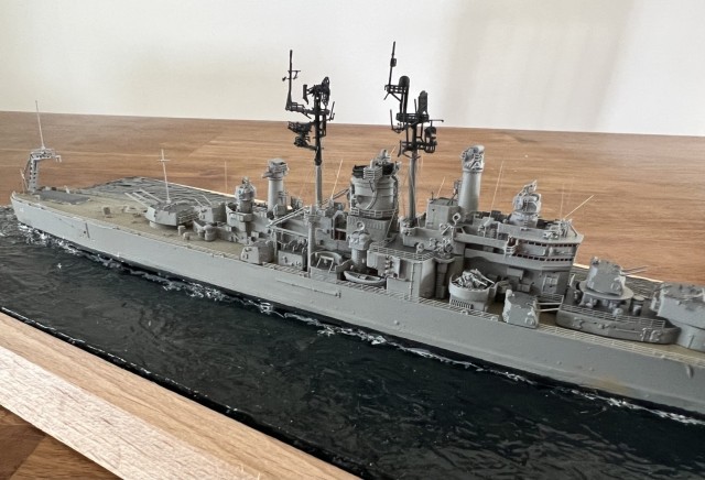 Schwerer Kreuzer USS Newport News (1/700)