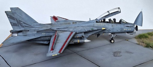 Jagdflugzeug Grumman F-14D Tomcat (1/72)