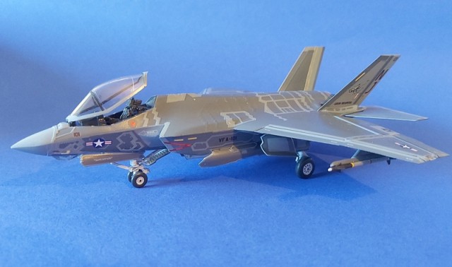 Kampfflugzeug Lockheed F-35C Lightning II (1/72)