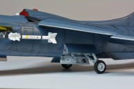 Jagdflugzeug Vought F-8P Crusader (1/72)