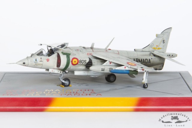 Marinekampfflugzeug Hawker Siddeley AV-8S Matador (1/72)