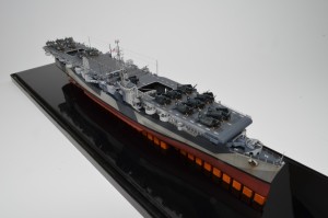 Leichter Flugzeugträger USS Belleau Wood (1/700)