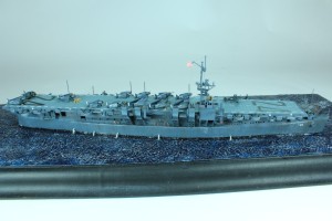 Leichter Flugzeugträger USS Belleau Wood (1/700)