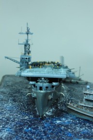 Leichter Flugzeugträger USS Belleau Wood (1/700)