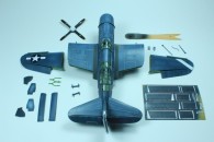 Curtiss SB2C-4 Helldiver (1/72)