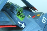 Curtiss SB2C-4 Helldiver (1/72)