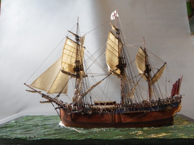 HMS Endeavour (1/120)