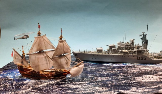 Galeone Mayflower 2 und Zerstörer HMS Diamond (1/350)