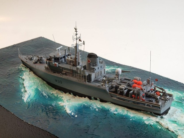 Minenabwehrfahrzeug HMS Hurworth (1/350)