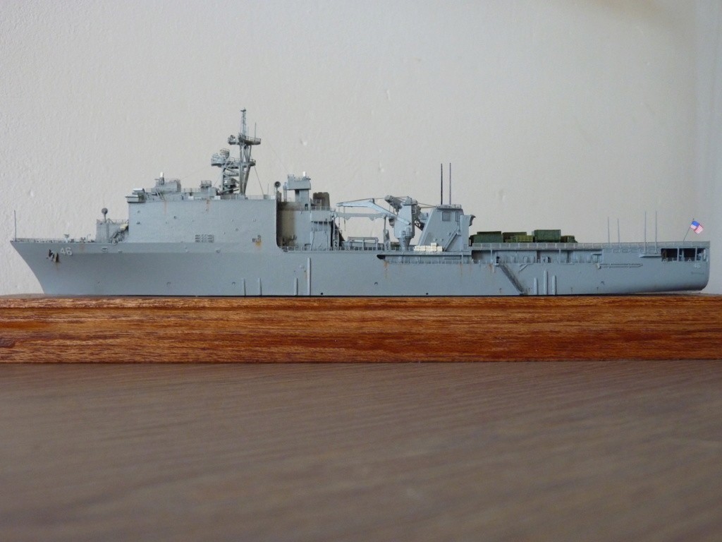 Landungsschiff USS Tortuga (1/700)