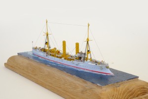 Kleiner Kreuzer SMS Undine (1/700)