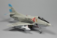 Kampfflugzeug Douglas A-4Q Skyhawk (1/72)