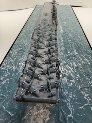 Flugzeugträger USS Yorktown (1/700)