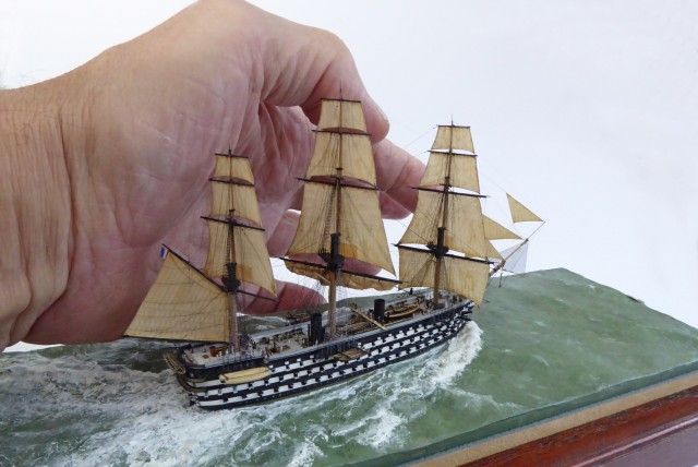 130-Kanonen-Schiff Bretagne (1/700)