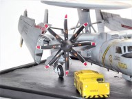 Grumman E-2C Hawkeye (1/48)