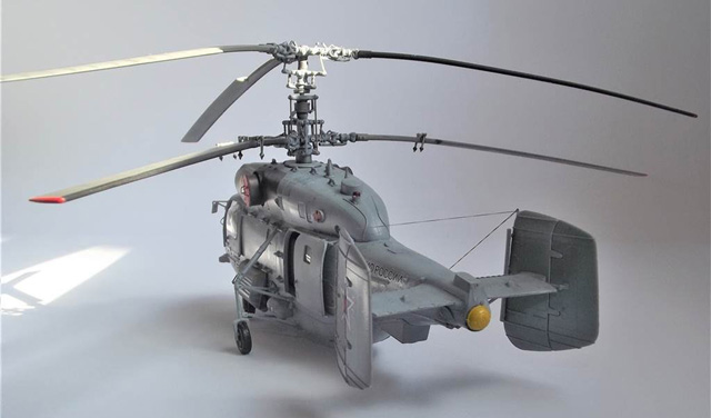 U-Jagd-Hubschrauber Kamow Ka-27 (1/48)