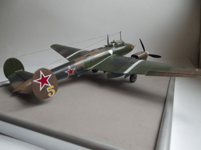 Petljakow Pe-2 der sowjetischen Marineflieger (1/48)