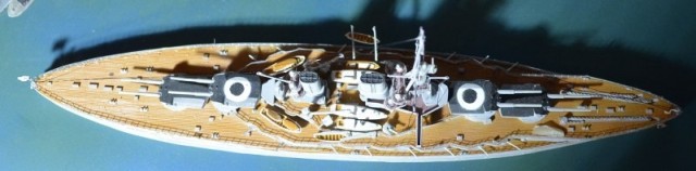 Schlachtschiff SMS Bayern (1/700)