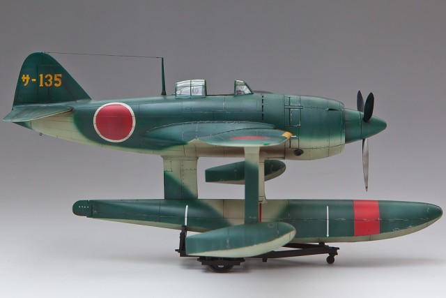 Jagdflugzeug Kawanishi N1K1 Kyofu (1/48)