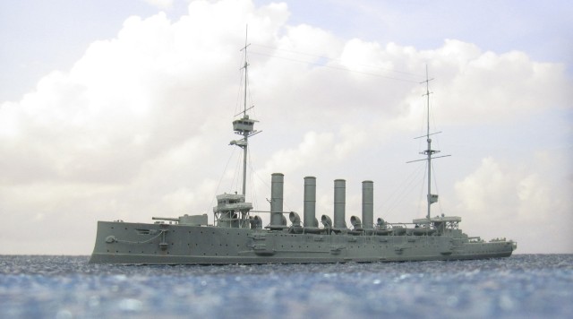 Panzerkreuzer HMS Cressy (1/700)