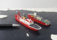 Antarktispatrouillenschiffe HMS Endurance und L'Astrolabe (1/700)