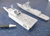 Fregatten USS Gabrielle Giffords und USS Reuben James (1/700)