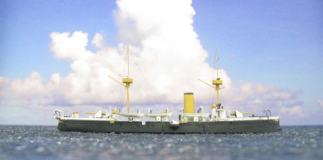 Geschützter Kreuzer Jingyuan (1/700)