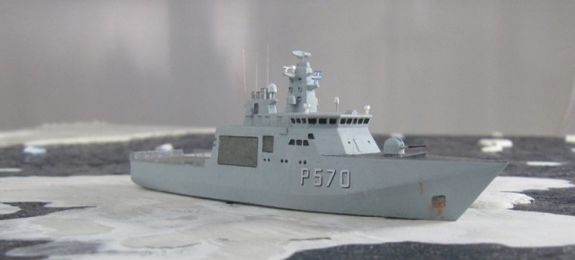 Patrouillenschiff Knud Rasmussen (1/700)