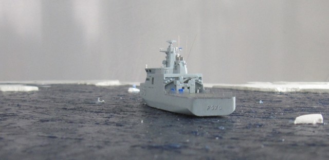 Patrouillenschiff Knud Rasmussen (1/700)