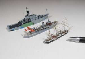 Kanonenboot SMS Meteor und Patrouillenschiff Hvidbjørnen und HMS Tyne (1/700)