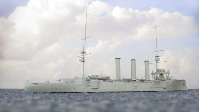 Panzerkreuzer HMS Monmouth (1/700)