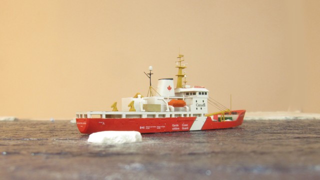 Eisbrecher CCGS Sir Wilfrid Laurier (1/700)