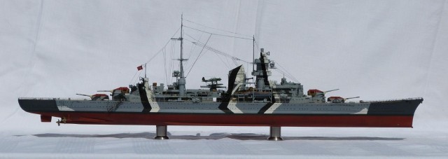 Schwerer Kreuzer Prinz Eugen (1/350)