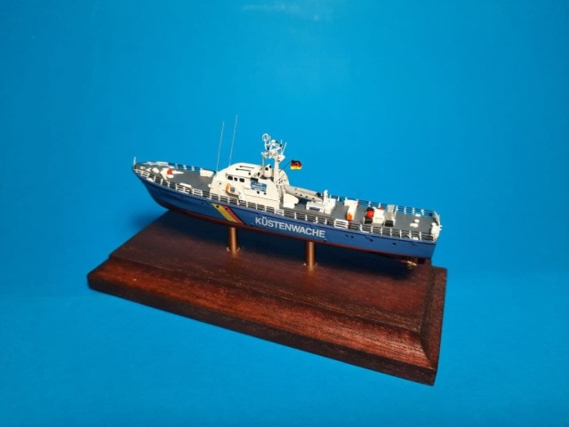 Patrouillenboot BGS 11 Neustadt (1/350)